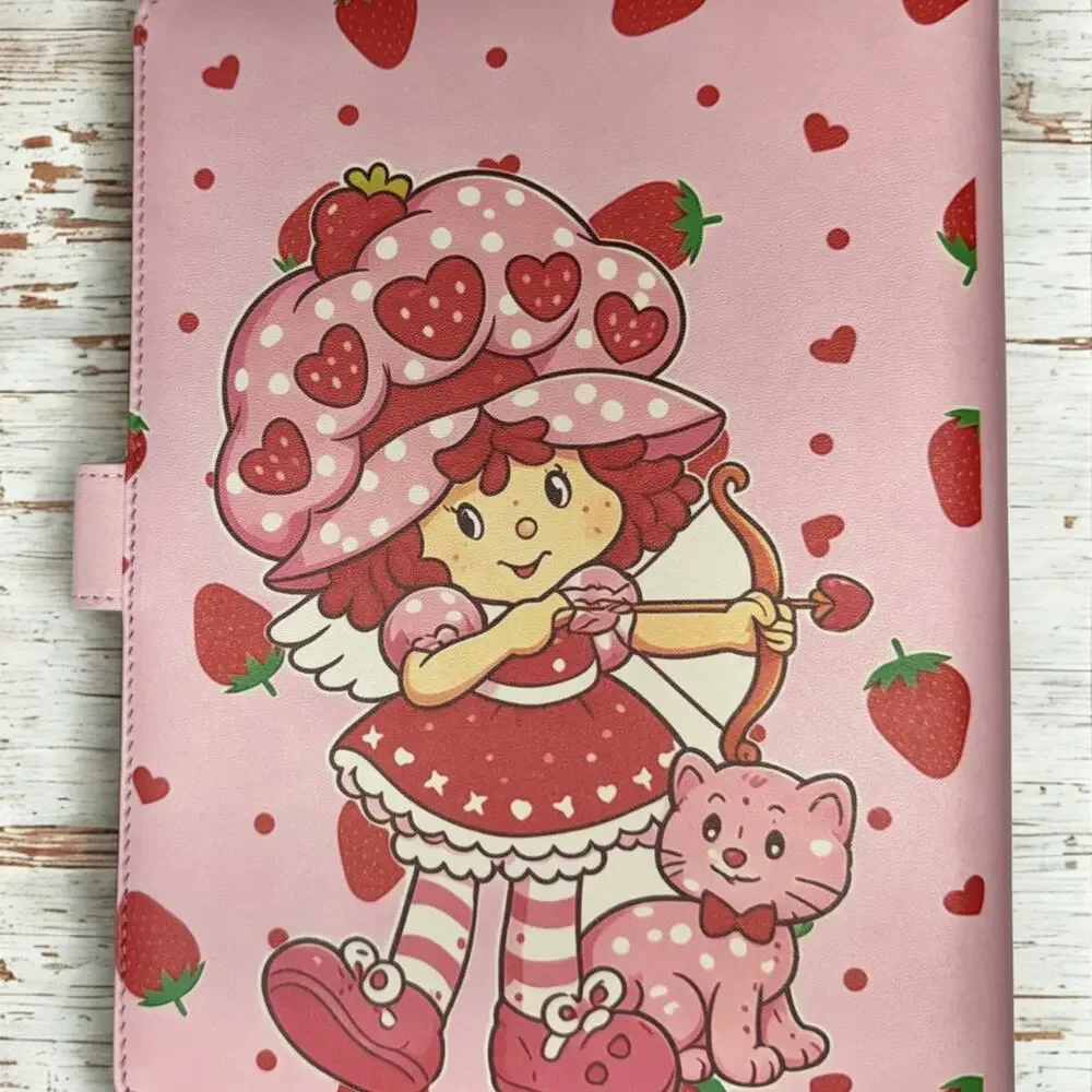 Strawberry Shortcake ring binder